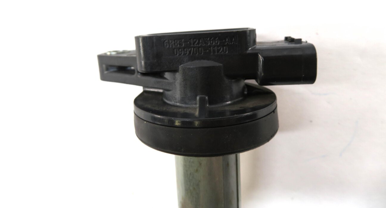 Thumbnail 4: 2005-2009 LR3 RANGE ROVER SPORT (L322 L320) 4.2L 4.4L ENGINE IGNITION COIL SET