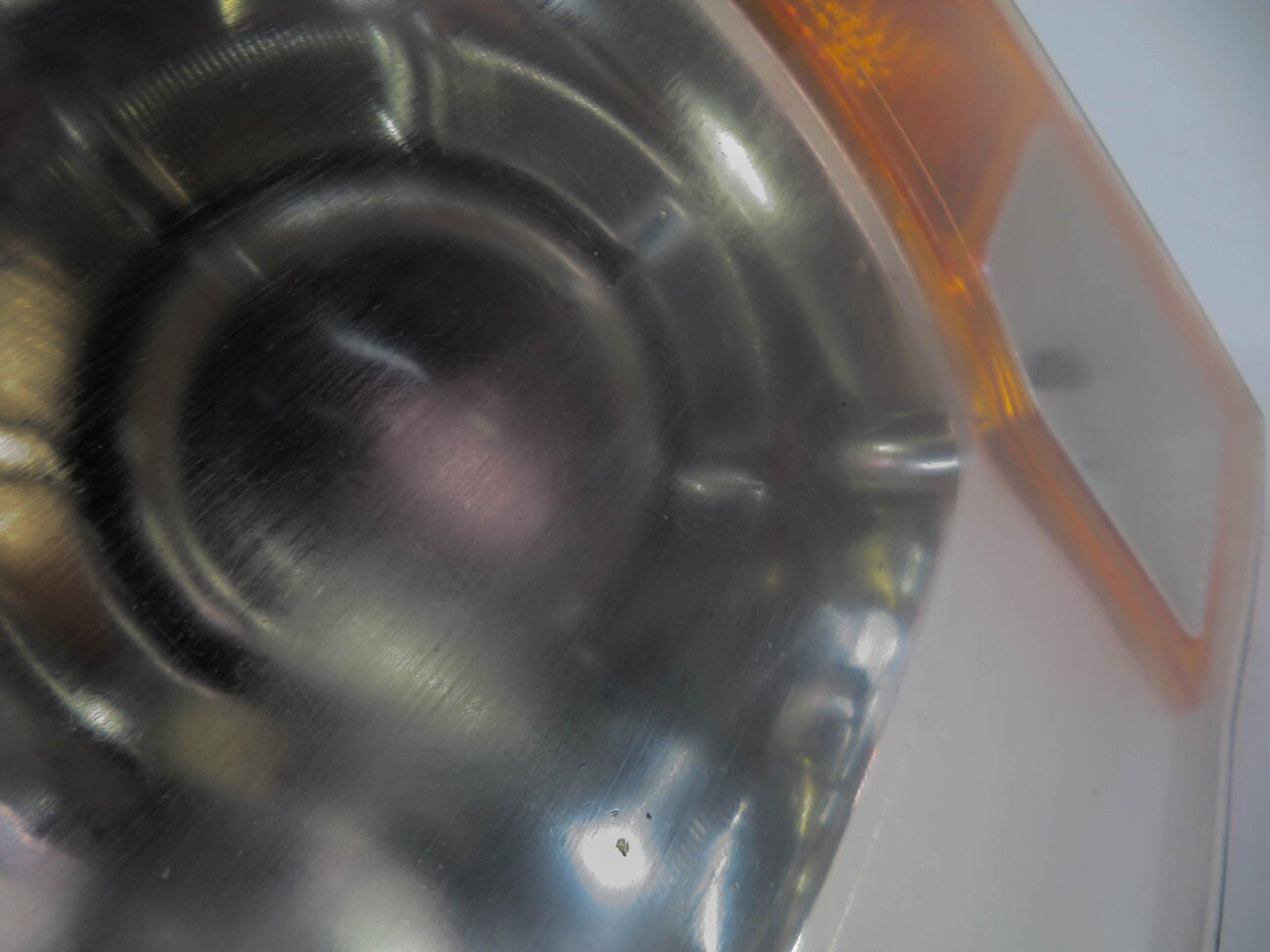 Thumbnail 9: 2005-2009 LAND ROVER LR3 - LEFT FRONT DRIVER XENON HID HEADLIGHT LIGHT LAMP