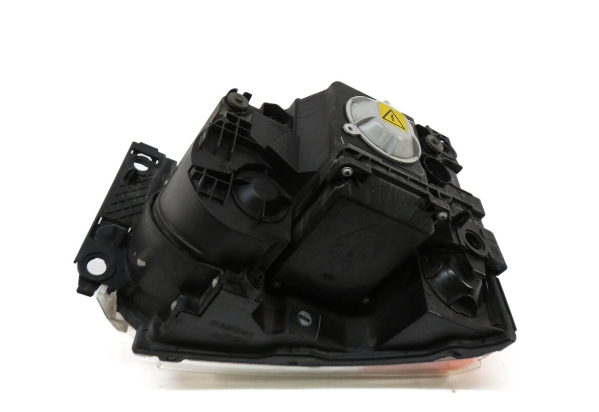 Thumbnail 5: 2005-2009 LAND ROVER LR3 - RIGHT FRONT PASSENGER XENON HID HEADLIGHT LIGHT LAMP
