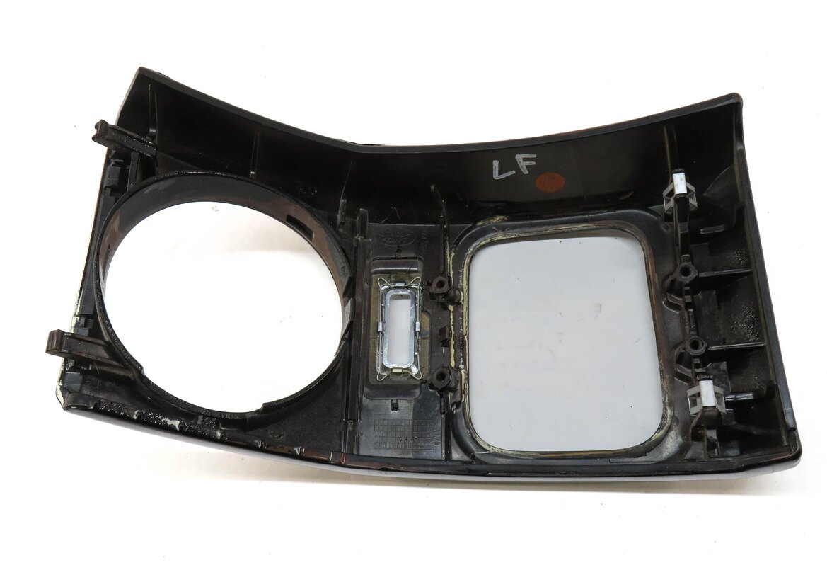 Thumbnail 4: 2008 LAND ROVER LR3 LEFT FRONT DRIVER DASH HEATER A/C AIR VENT TRIM (BLACK WOOD)