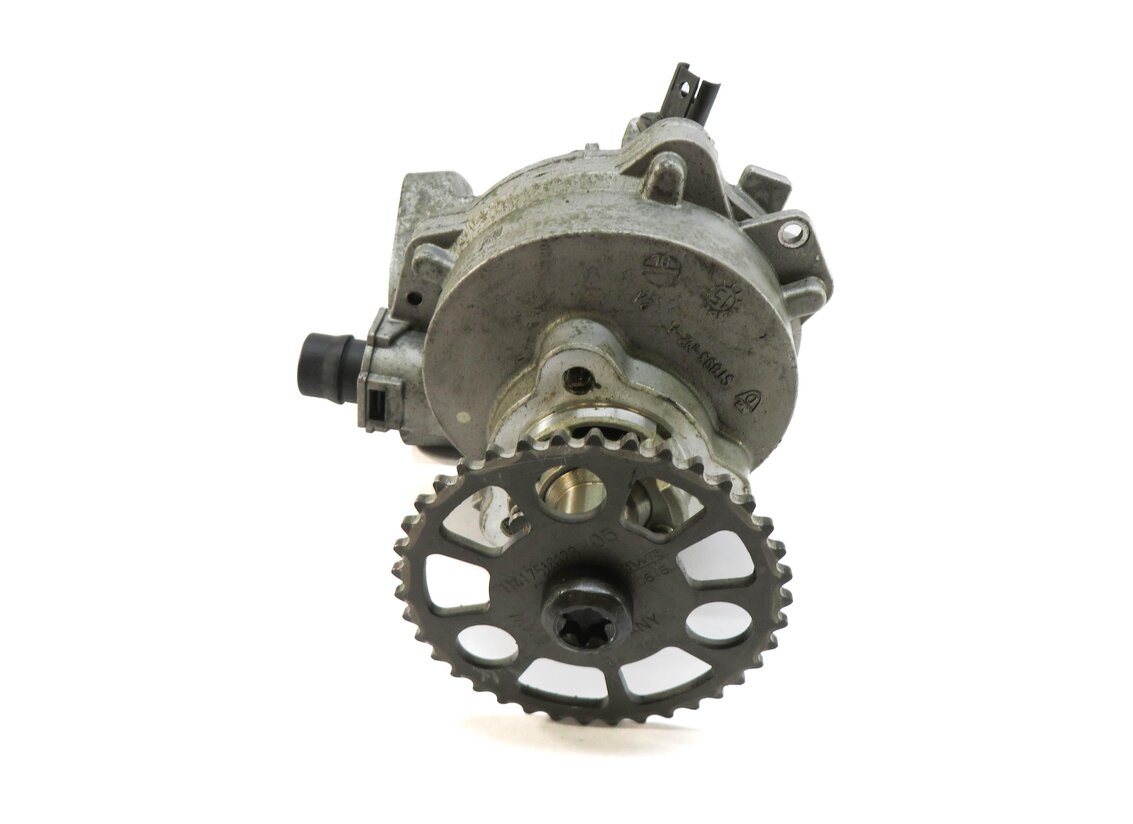 Thumbnail 2: 2014-2019 BMW 235i 335i 435i 535i 640i X4 X5 X6 - 3.0L ENGINE BRAKE VACUUM PUMP