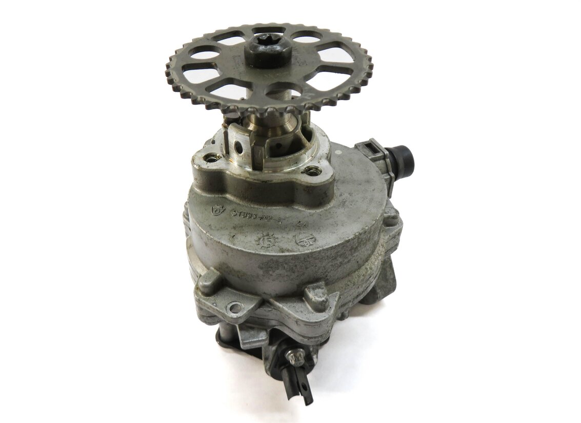 Thumbnail 5: 2014-2019 BMW 235i 335i 435i 535i 640i X4 X5 X6 - 3.0L ENGINE BRAKE VACUUM PUMP
