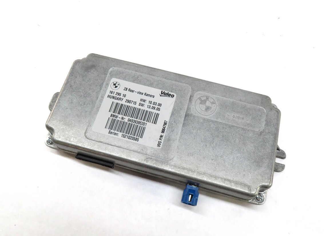 10-19 BMW 328i 330i 335i 528i 535i 550i 740i 750i M3 M4 - REARVIEW CAMERA MODULE