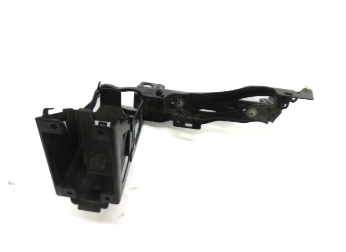 Thumbnail 4: 2016 BMW M235i (F22) 3.0L TURBO N55 FRONT LEFT DRIVER HEADLIGHT MOUNT BRACKET