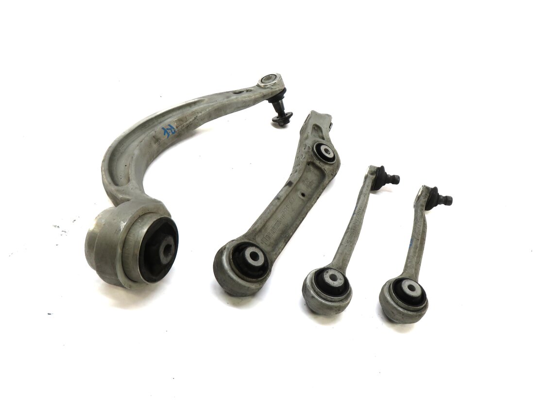 2017-2019 AUDI A4 ALLROAD (B9 8W) RIGHT FRONT PASSENGER CONTROL ARM SET