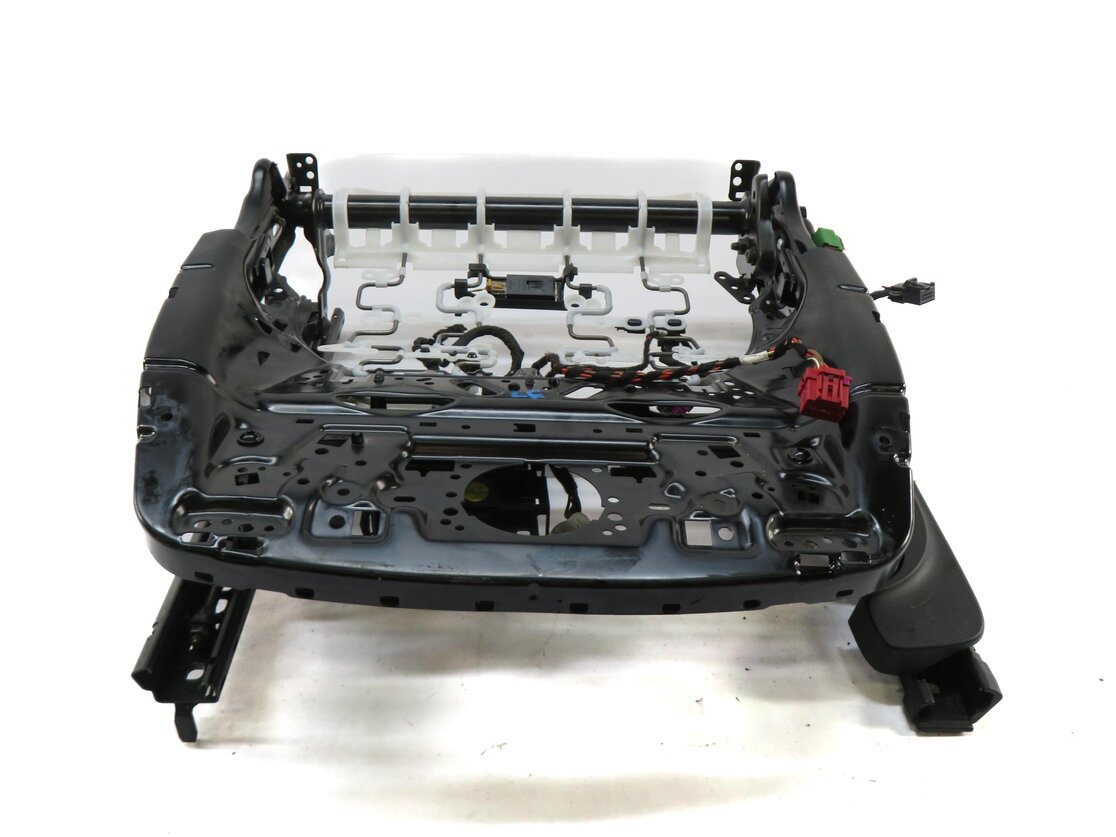 Thumbnail 3: 17-19 AUDI A4 (B9 8W) LEFT FRONT DRIVER MEMORY SEAT TRACK w/ MOTORS (NON SPORT)