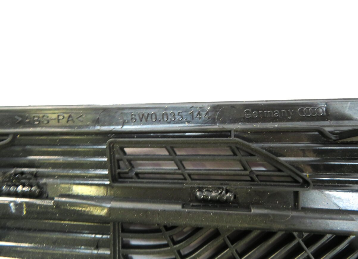 Thumbnail 17: 2017 AUDI A4 (B9 8W) SEDAN - BANG & OLUFSEN SPEAKER GRILLE TRIM SET