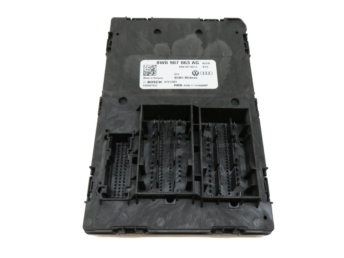 Thumbnail 2: 2017 AUDI A4 (B9 8W) BODY CONTROL MODULE BCM