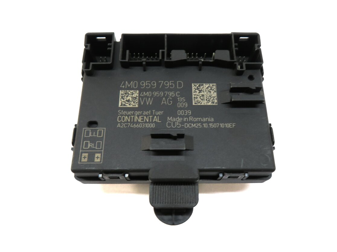 Thumbnail 2: 2017 AUDI A4 (B9 8W) LEFT REAR DOOR CONTROL MODULE