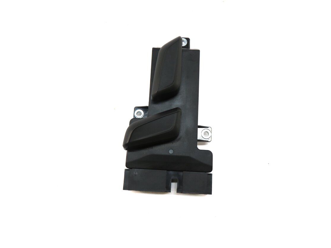 Thumbnail 2: 2017 AUDI A4 (B9 8W) RIGHT FRONT PASSENGER SEAT ADJUSTMENT SWITCH BUTTON