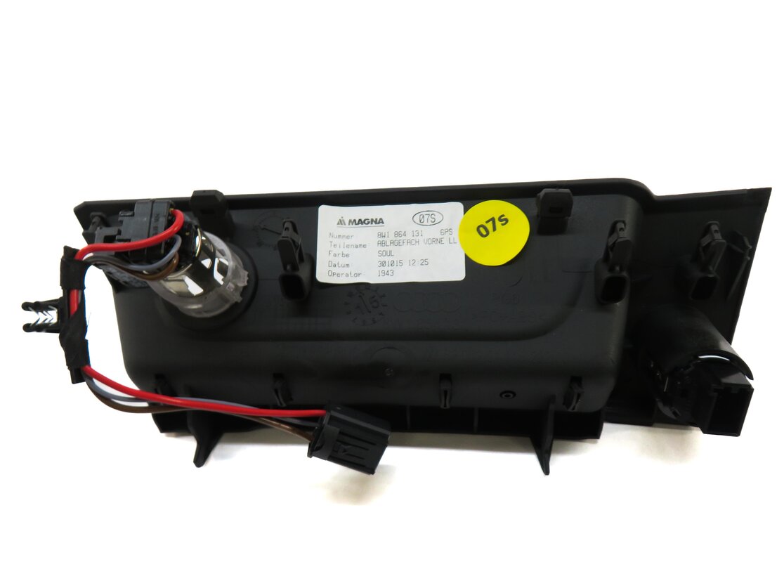 Thumbnail 4: 2017 AUDI A4 (B9 8W) FRONT CONSOLE STORAGE TRAY w/ IGNITION START STOP SWITCH