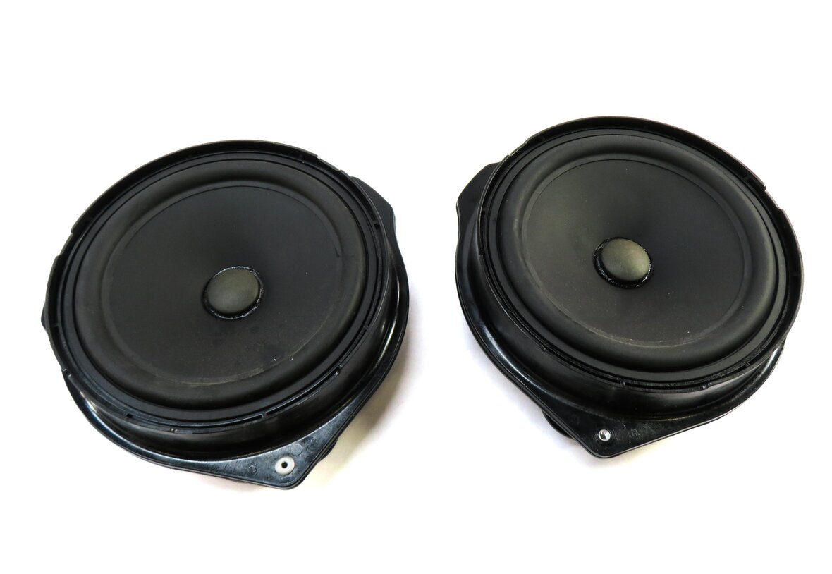 Thumbnail 8: 2013 MERCEDES E350 (A207) CONVERTIBLE HARMAN KARDON LOGIC 7 SPEAKER SET