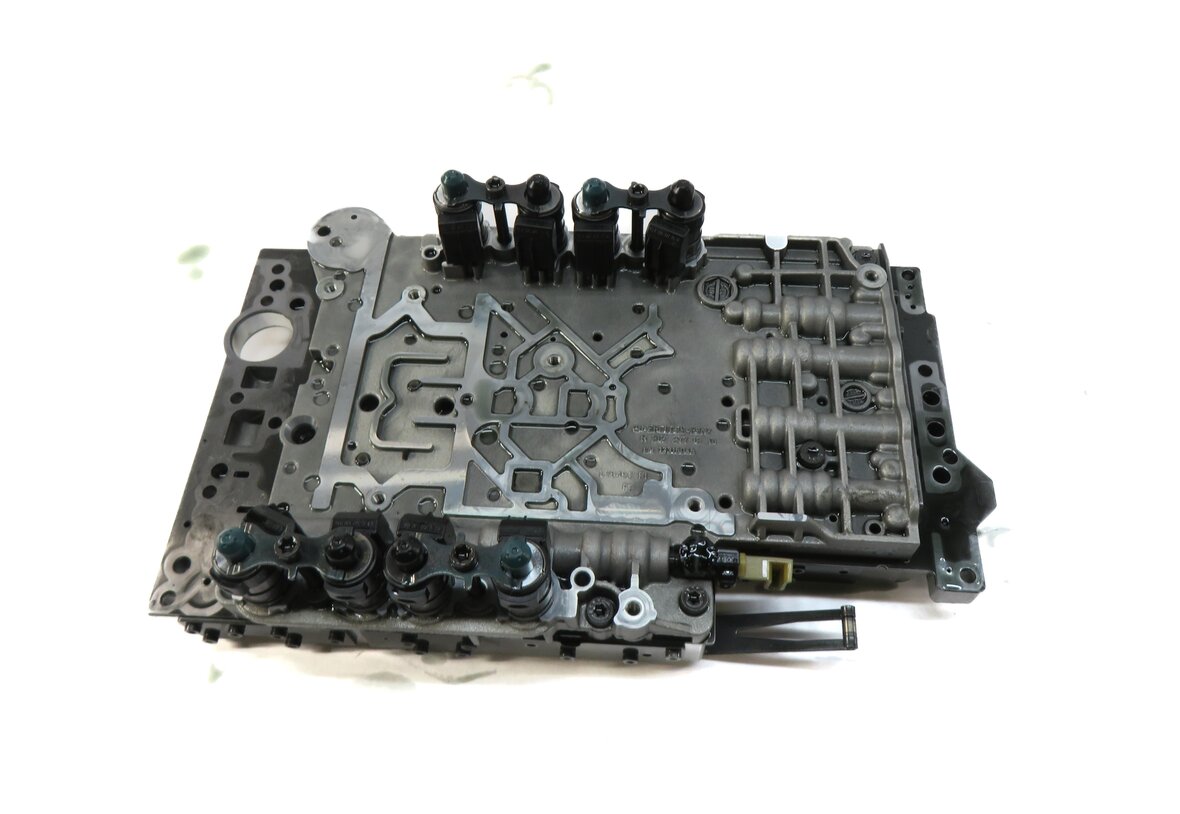 Thumbnail 3: 12-17 MB C350 E350 GLE350 GLK350 ML350 R350 SLK350 722.9 TRANSMISSION VALVE BODY