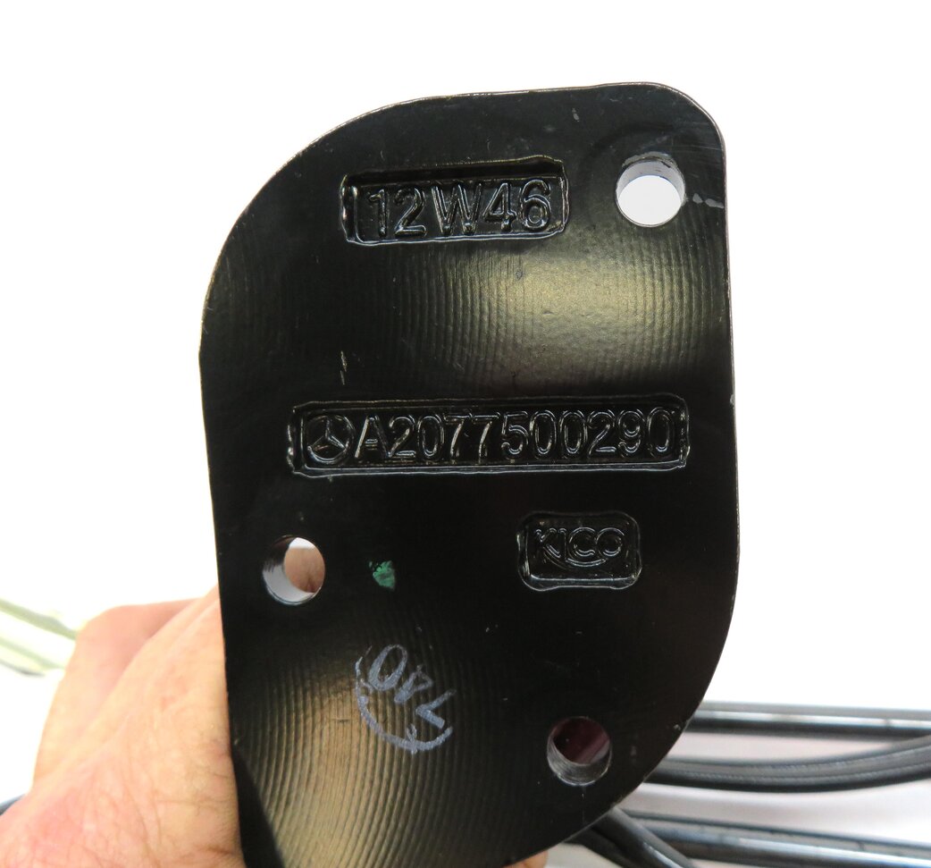 Thumbnail 5: 2011-2017 MERCEDES E350 E400 E550 (A207) CONVERTIBLE TOP PUMP w/ RAM & LINES
