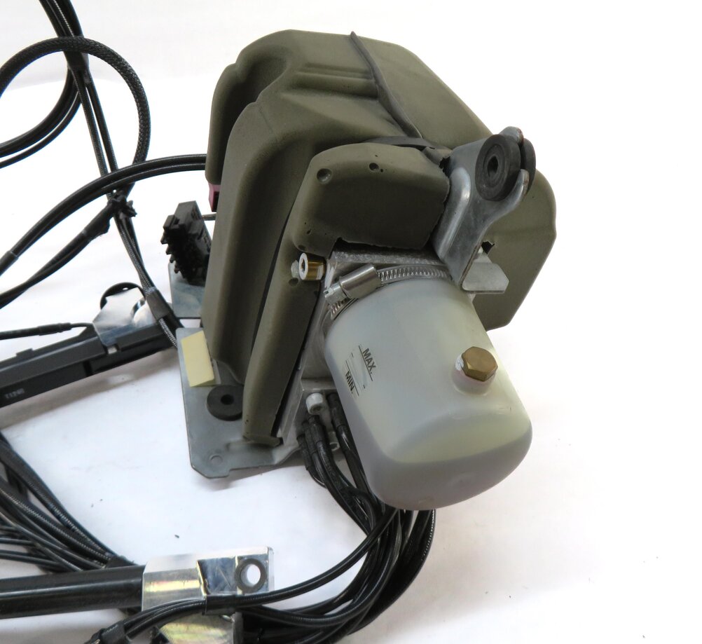 Thumbnail 6: 2011-2017 MERCEDES E350 E400 E550 (A207) CONVERTIBLE TOP PUMP w/ RAM & LINES