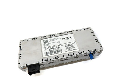 10-16 MERCEDES C250 C300 C350 E350 E550 GLK350 ML350 - SIRIUS SATELLITE RECEIVER