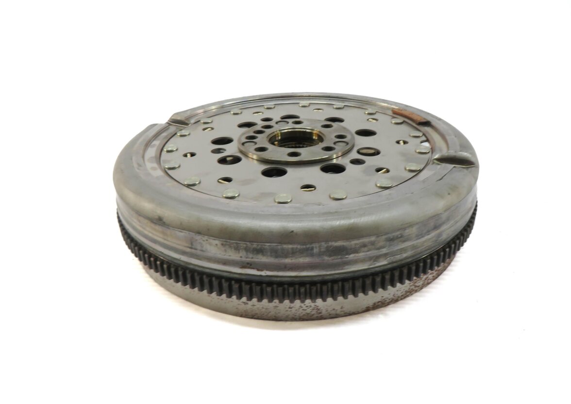 Thumbnail 5: 2013-2018 MERCEDES B250 CLA250 GLA250 (C117 W156 W246) A/T DUAL MASS FLYWHEEL