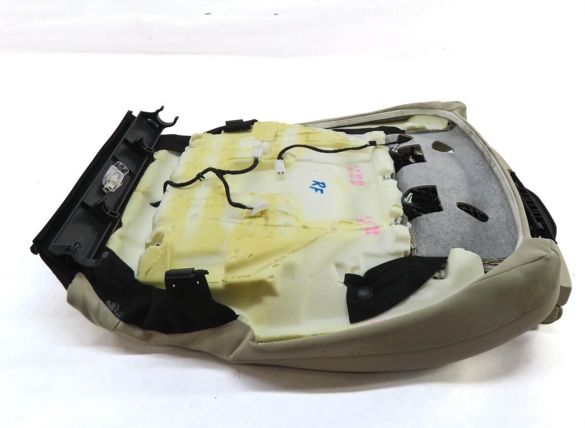 Thumbnail 5: 16-20 MERCEDES GLA250 (X156) PASSENGER LOWER BOTTOM HEATED SEAT CUSHION (BEIGE)