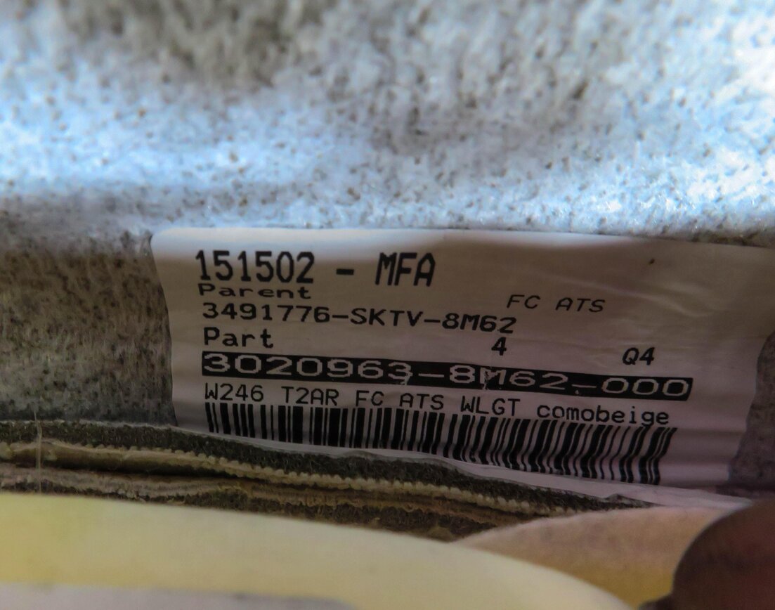 Thumbnail 8: 16-20 MERCEDES GLA250 (X156) PASSENGER LOWER BOTTOM HEATED SEAT CUSHION (BEIGE)