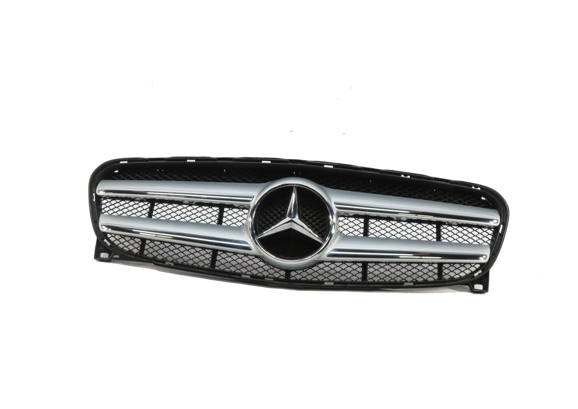 2015-2017 MERCEDES BENZ GLA250 (X156) FRONT UPPER CENTER HOOD VENT GRILLE TRIM