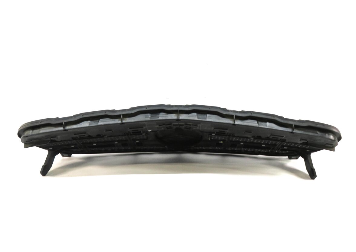 Thumbnail 3: 2015-2017 MERCEDES BENZ GLA250 (X156) FRONT UPPER CENTER HOOD VENT GRILLE TRIM