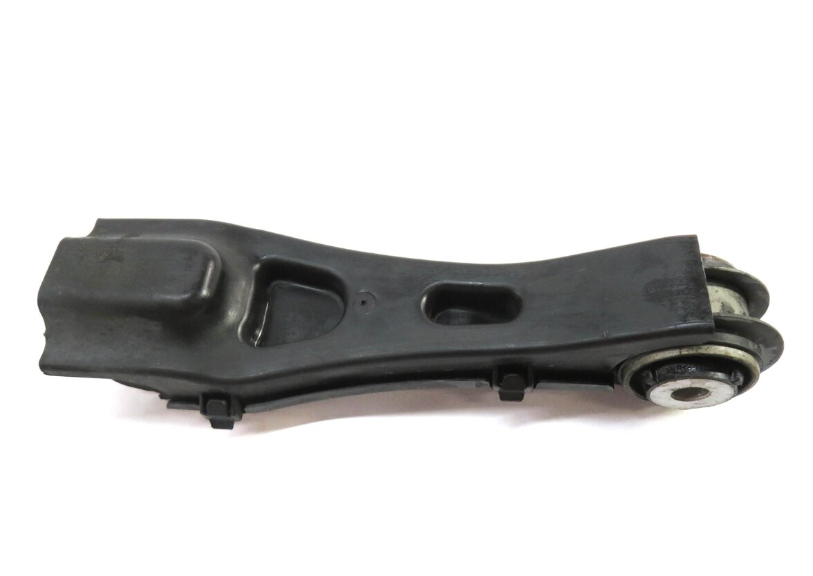 Thumbnail 3: 2017 MERCEDES BENZ GLA250 (X156) RIGHT PASSENGER REAR CONTROL ARM SET