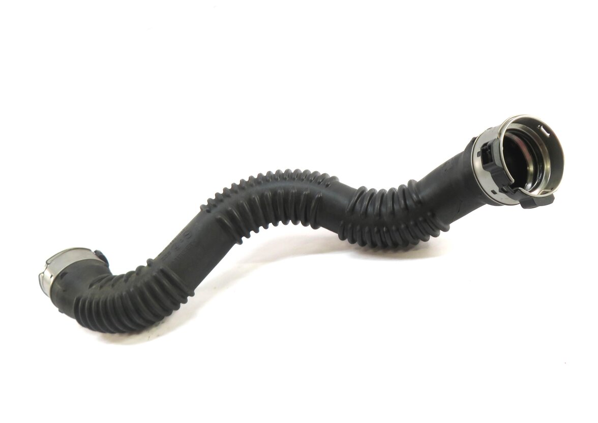 Thumbnail 2: 2017 MERCEDES GLA250 (X156) 2.0L M270 ENGINE LEFT INTERCOOLER HOSE PIPE