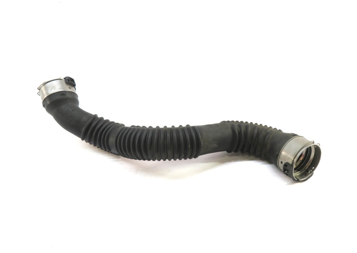Thumbnail 3: 2017 MERCEDES GLA250 (X156) 2.0L M270 ENGINE LEFT INTERCOOLER HOSE PIPE