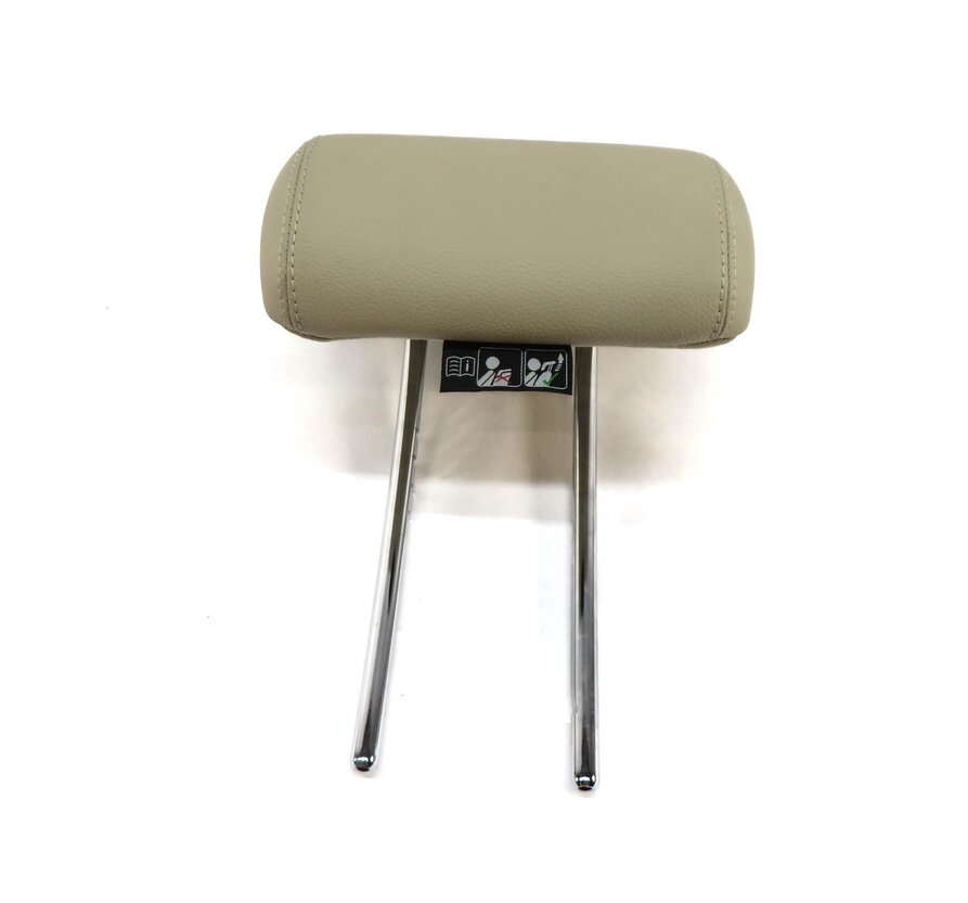 Thumbnail 2: 2017 MERCEDES GLA250 (X156) REAR SEAT CENTER HEADREST HEAD REST (BEIGE 105A)