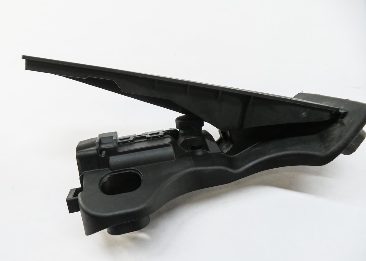 Thumbnail 4: 2012 AUDI A3 (8V) GAS PEDAL FUEL THROTTLE ACCELERATOR PEDAL
