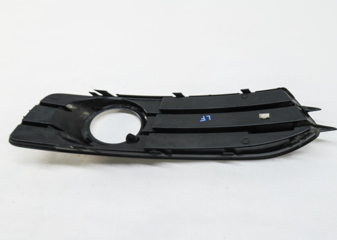 Thumbnail 4: 2009-2013 AUDI A3 (8P) LEFT FRONT DRIVER FOGLIGHT GRILLE TRIM