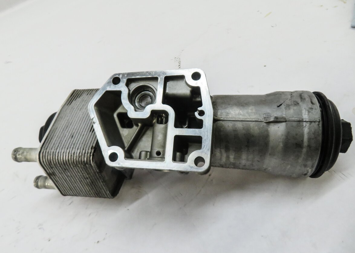 Thumbnail 7: 2012 AUDI A3 (8V) 2.0L CBEA TURBO DIESEL ENGINE OIL FILTER HOUSING w/ COOLER
