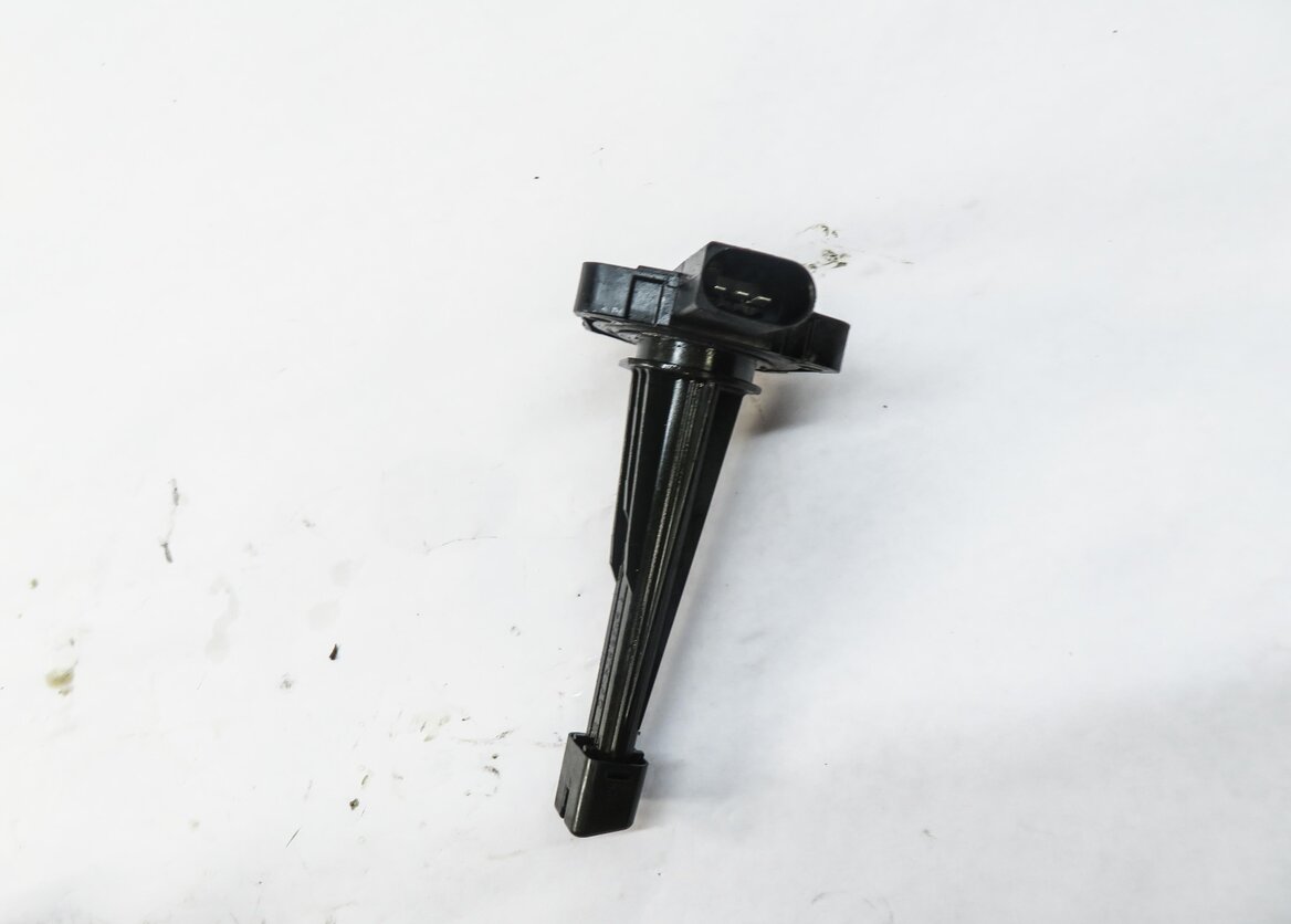 Thumbnail 3: 2011 RANGE ROVER (L322) 5.0L AJ133 SUPERCHARGED V8 ENGINE OIL LEVEL SENSOR