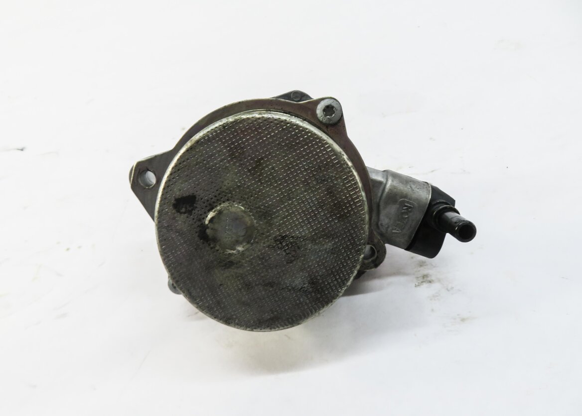 Thumbnail 4: 2010-2019 RANGE ROVER SPORT LR4 JAGUAR XE XF XK - 3.0L / 5.0L BRAKE VACUUM PUMP