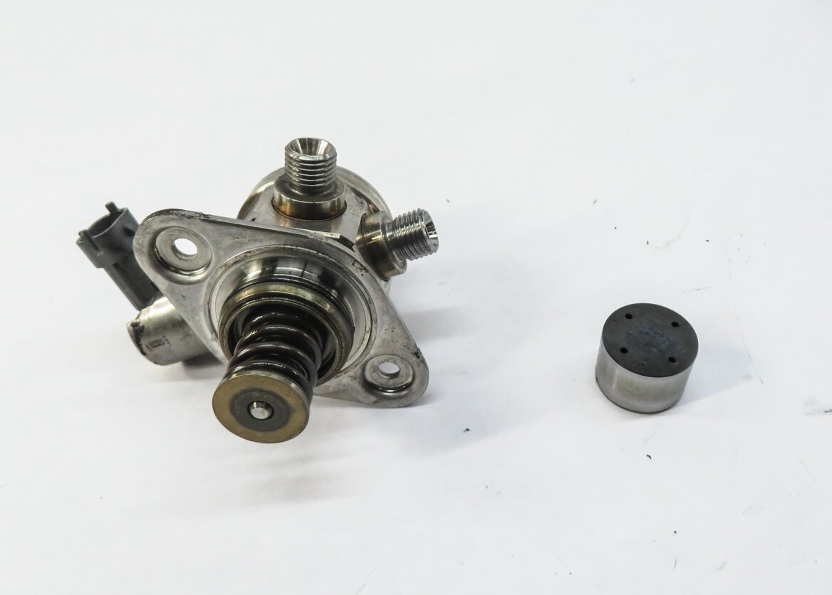 Thumbnail 2: 10-17 LR4 RANGE ROVER SPORT (L322 L320 L405 L494) 3.0L 5.0L MECHANICAL FUEL PUMP