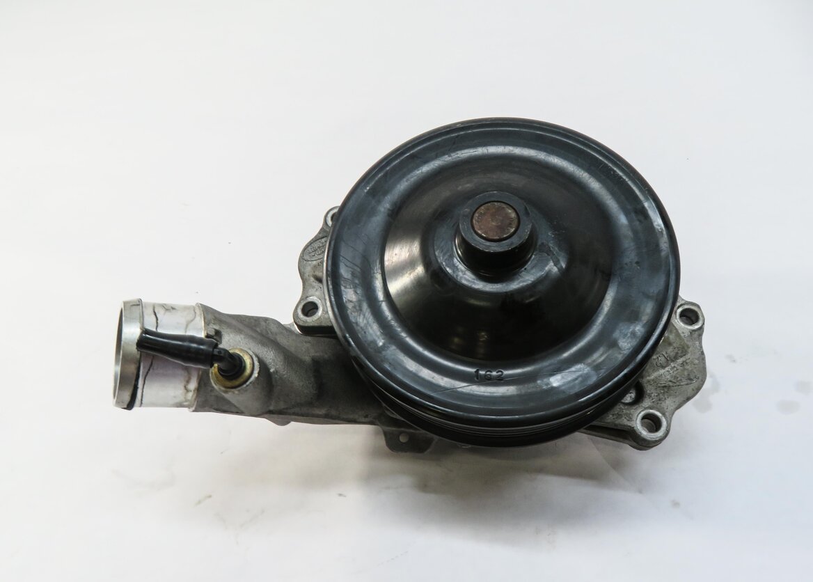 Thumbnail 3: 2010-2017 LR4 - RANGE ROVER SPORT (L320 L322 L494 L404) 3.0L / 5.0L - WATER PUMP