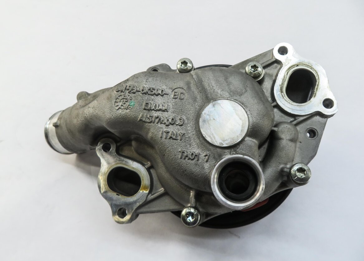 Thumbnail 4: 2010-2017 LR4 - RANGE ROVER SPORT (L320 L322 L494 L404) 3.0L / 5.0L - WATER PUMP