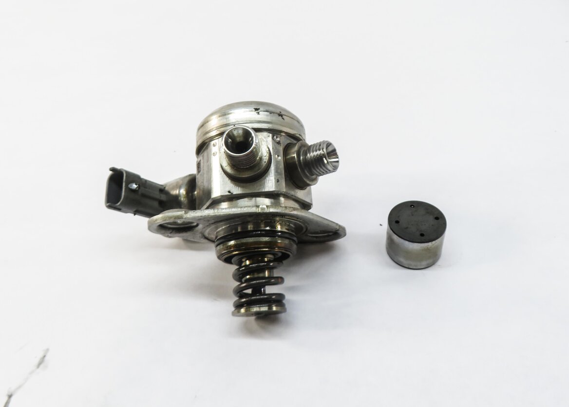 Thumbnail 2: 10-17 LR4 RANGE ROVER SPORT (L322 L320 L405 L494) 3.0L 5.0L MECHANICAL FUEL PUMP