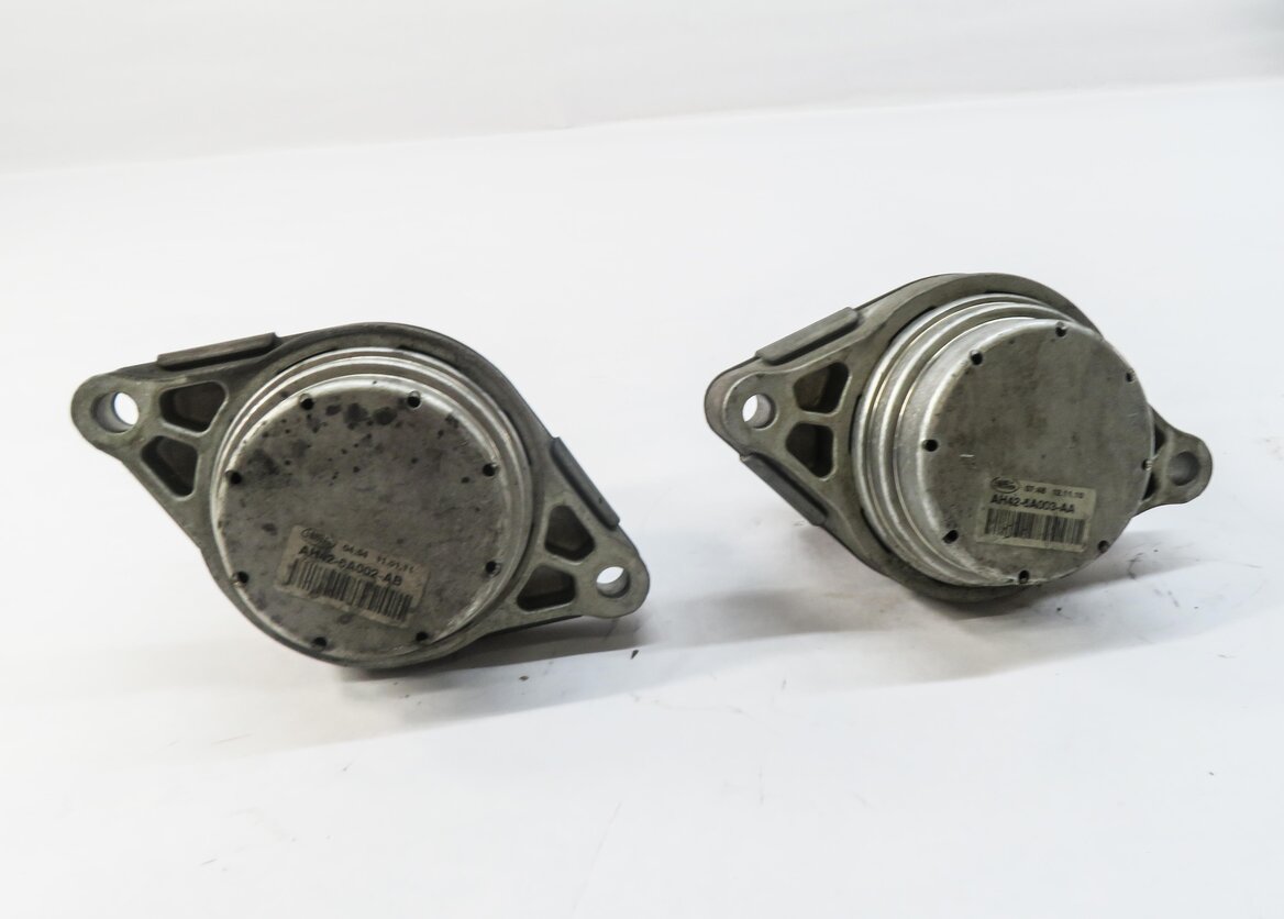 Thumbnail 2: 2011 RANGE ROVER (L322) 5.0L AJ133 SUPERCHARGED V8 ENGINE MOTOR MOUNT SET