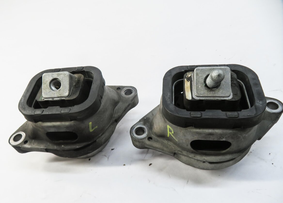 Thumbnail 3: 2011 RANGE ROVER (L322) 5.0L AJ133 SUPERCHARGED V8 ENGINE MOTOR MOUNT SET
