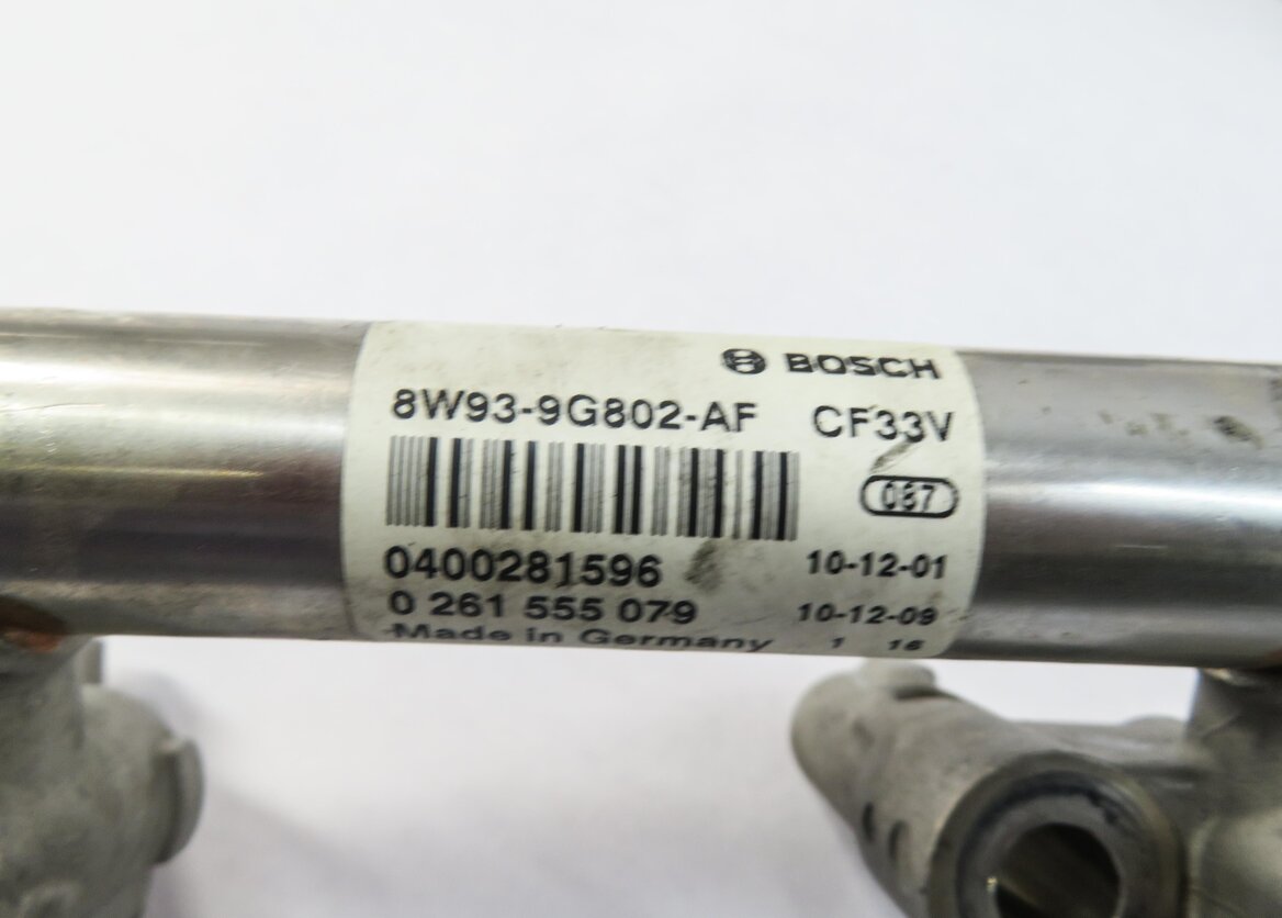Thumbnail 4: 2011 RANGE ROVER (L322) 5.0L AJ133 SUPERCHARGED V8 ENGINE FUEL RAIL SET-2