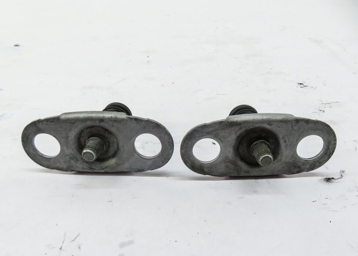 Thumbnail 4: 2011 RANGE ROVER (L322) FRONT HOOD SAFETY LATCH SPRING SET