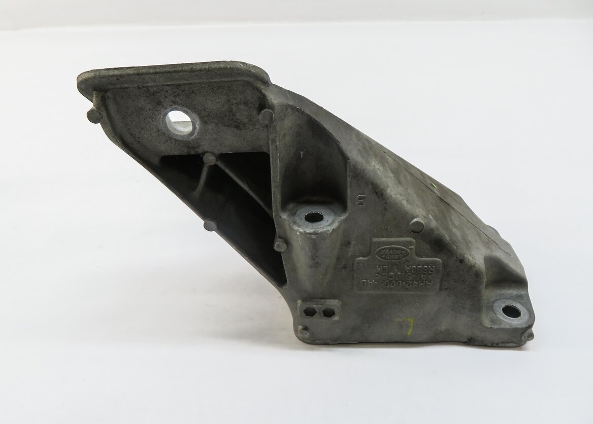 Thumbnail 7: 2011 RANGE ROVER (L322) 5.0L AJ133 SUPERCHARGED ENGINE MOTOR MOUNT BRACKET SET