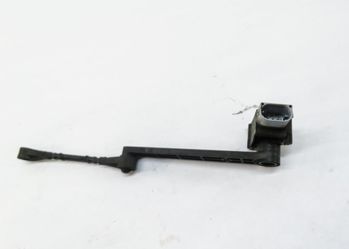 Thumbnail 3: 2011 RANGE ROVER (L322) RIGHT PASSENGER REAR SUSPENSION HEIGHT LEVEL SENSOR