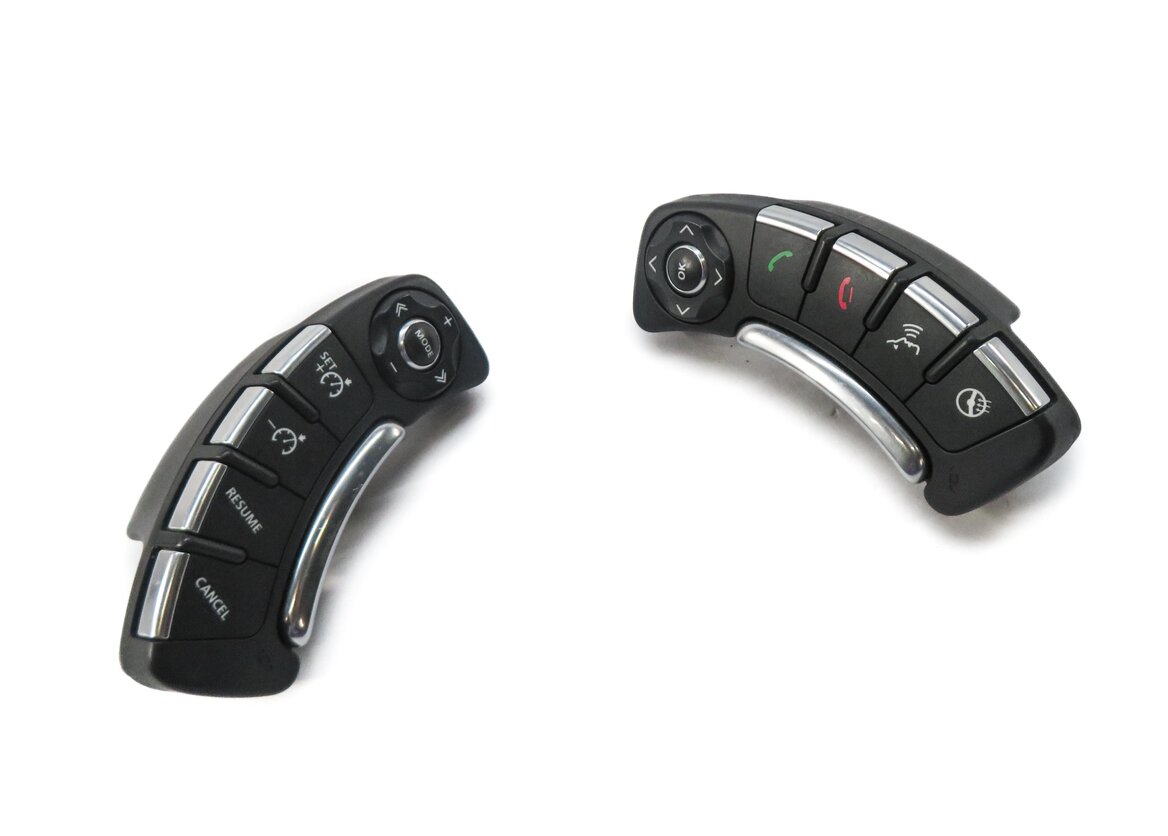 2010-2012 RANGE ROVER (L322) STEERING WHEEL CRUISE CONTROL SWITCH BUTTON SET