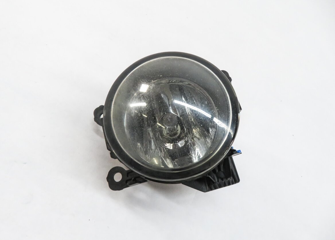 Thumbnail 2: 2008-2013 LR2 LR4 - RANGE ROVER SPORT (L320 L322) LEFT DRIVER FOGLIGHT LAMP