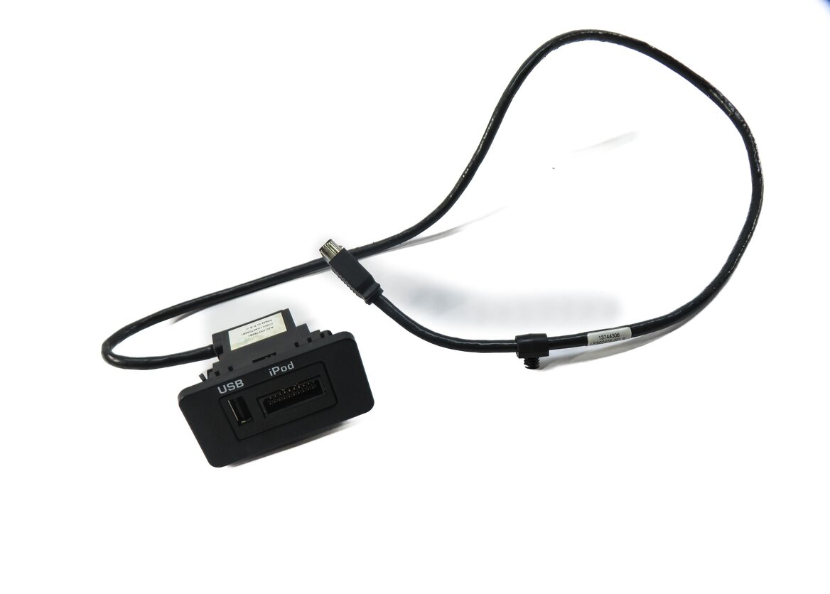 2011 RANGE ROVER (L322) AUXILIARY AUDIO USB i-POD INTERFACE JACK PANEL