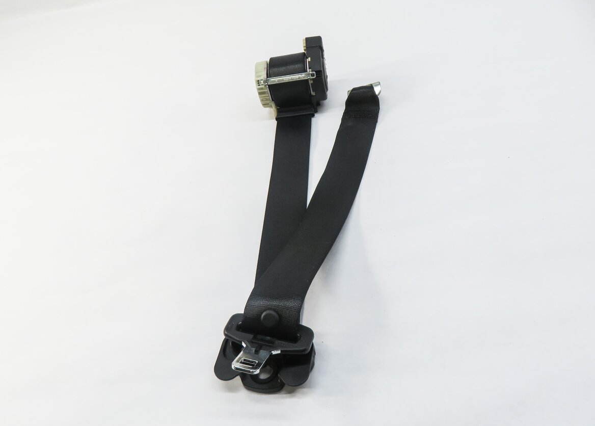 Thumbnail 2: 2011 RANGE ROVER (L322) REAR SEAT RIGHT SEATBELT RETRACTOR (BLACK)