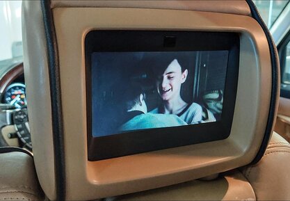 Thumbnail 2: 2006-2012 RANGE ROVER SPORT (L320 L322) LEFT FRONT HEADREST TV SCREEN (BEIGE)