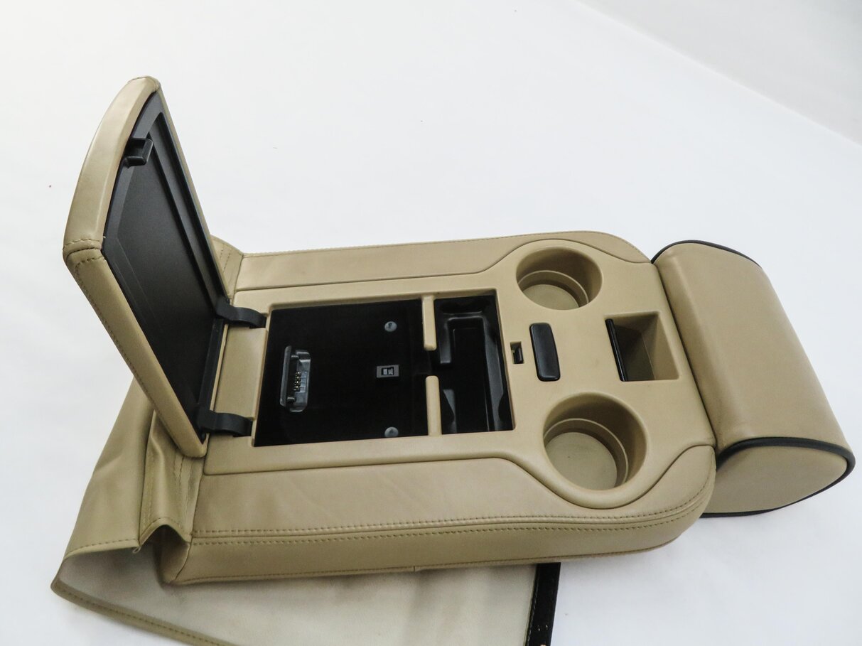 Thumbnail 7: 2011 RANGE ROVER (L322) REAR CENTER CONSOLE ARMREST CUP HOLDER HEADREST (BEIGE)